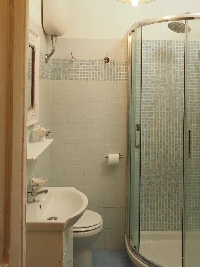 Regina Margherita Casa Vacanza Civitavecchia Buitenkant foto
